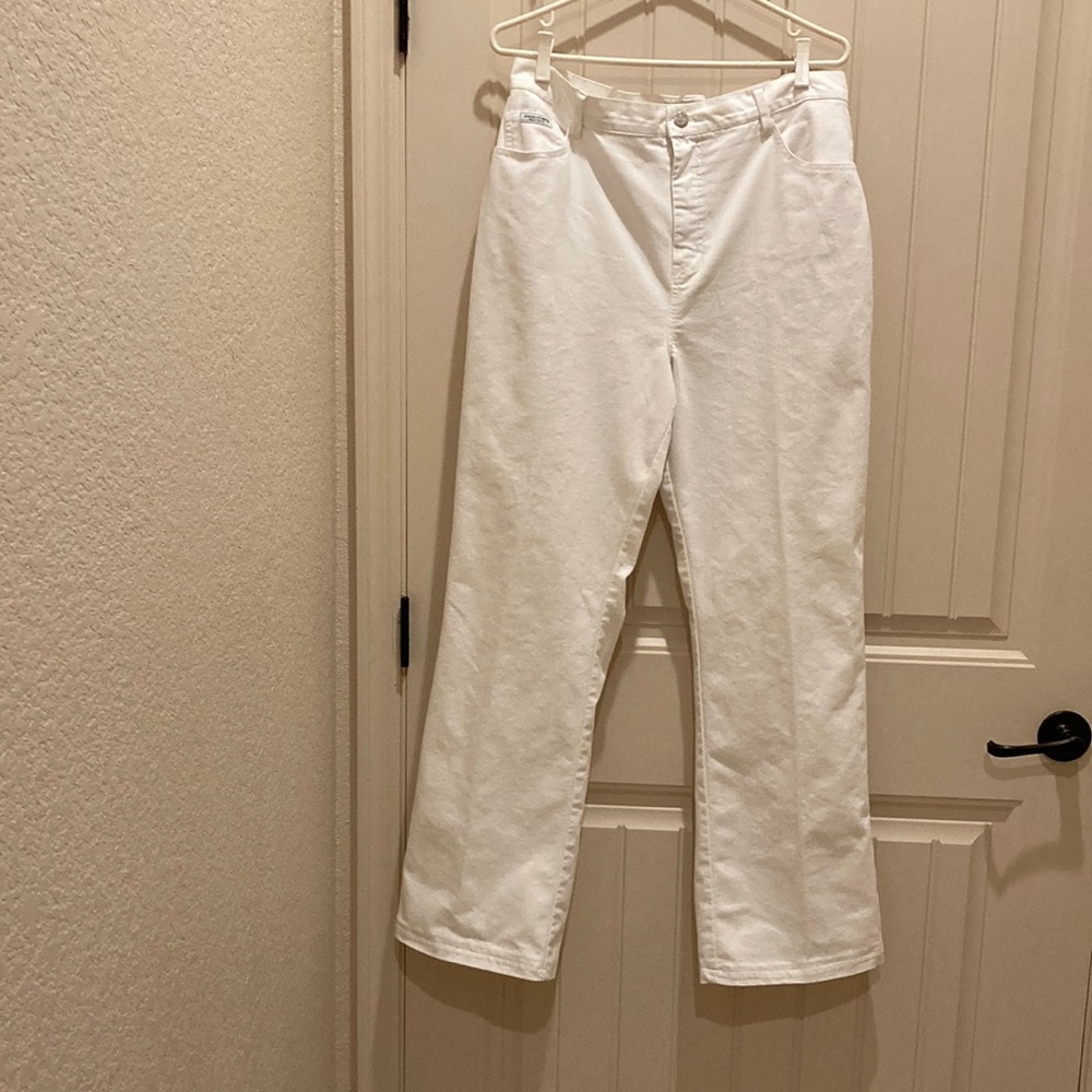 Simon Chang Denim Wear White Summer Traveller Jeans Women’s Size 16 3 Pockets